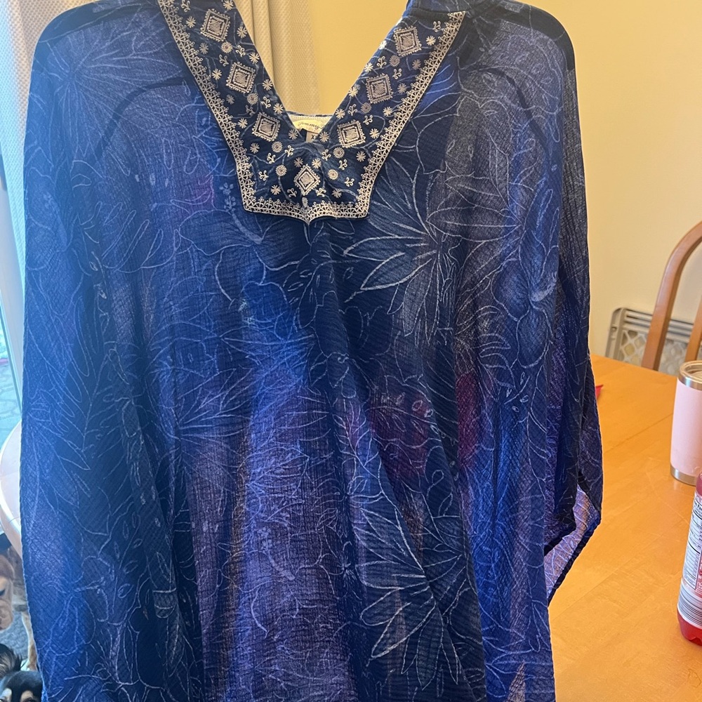 Tommy Bahama ombra blooms hooded blouse
